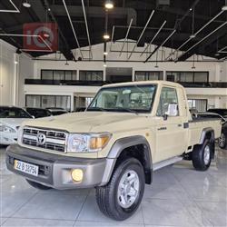 Toyota Land Cruiser Pickup